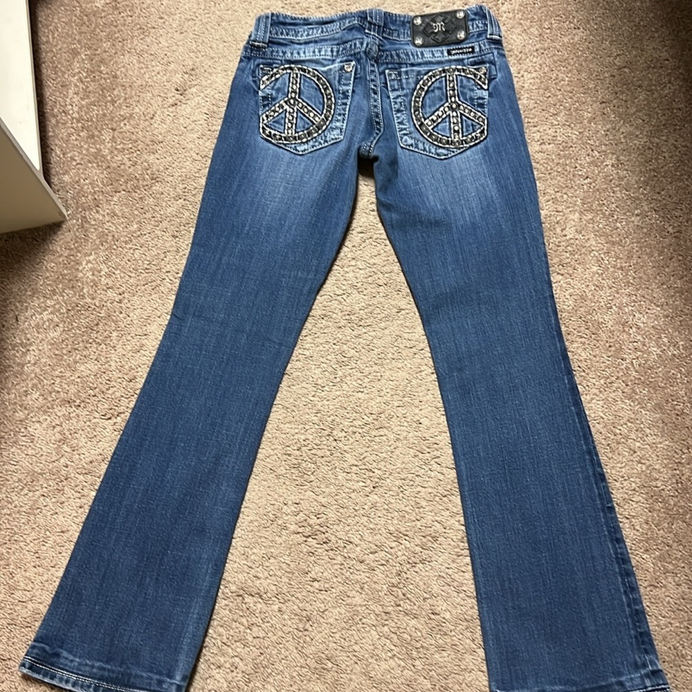 Miss Me Low Rise Boot Cut - Picture 5 of 5